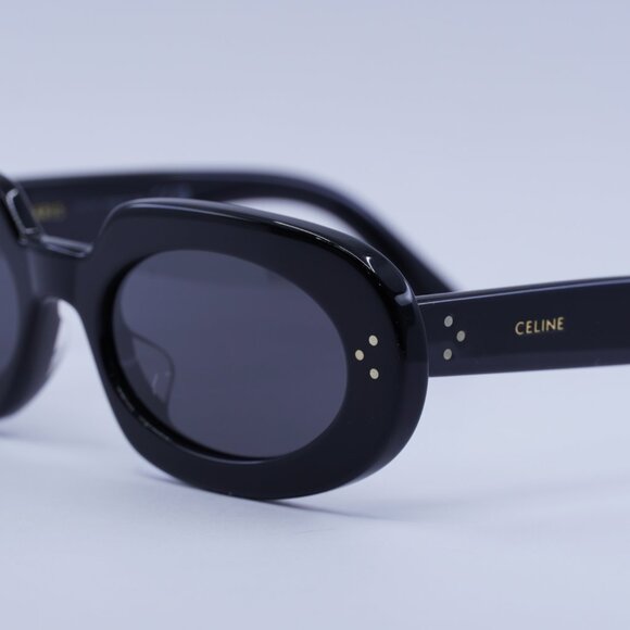 ?️ New Celine CL40276U 01A Sunglasses - Shiny Black Frame, Smoke Lenses main image 7
